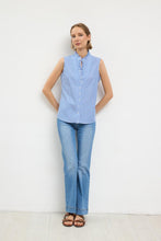 sleeveless blouse-VERSA