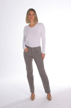 straight leg pant- 607A