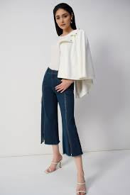 Sparkle trim wide leg 7/8 jean -241903s25