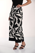 Black white print 3/4 length  pant-266310