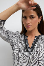 black/wht print tunic blouse with embroidered trim-ASA