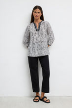 black/wht print tunic blouse with embroidered trim-ASA