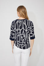 Navy/white print top with ruched side detail - 266114