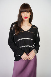silver front detail sweater-19-02623