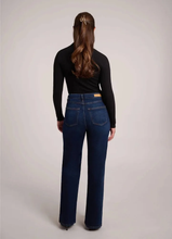lily wide leg classic rise-2835