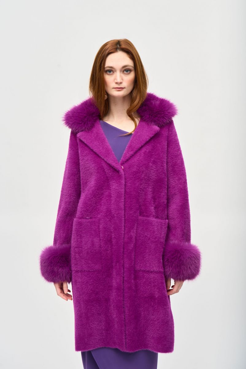 Plush coat with removable faux fur -243923