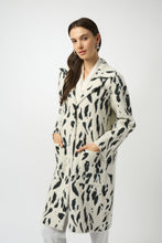 Plush coat with removable faux fur -253904