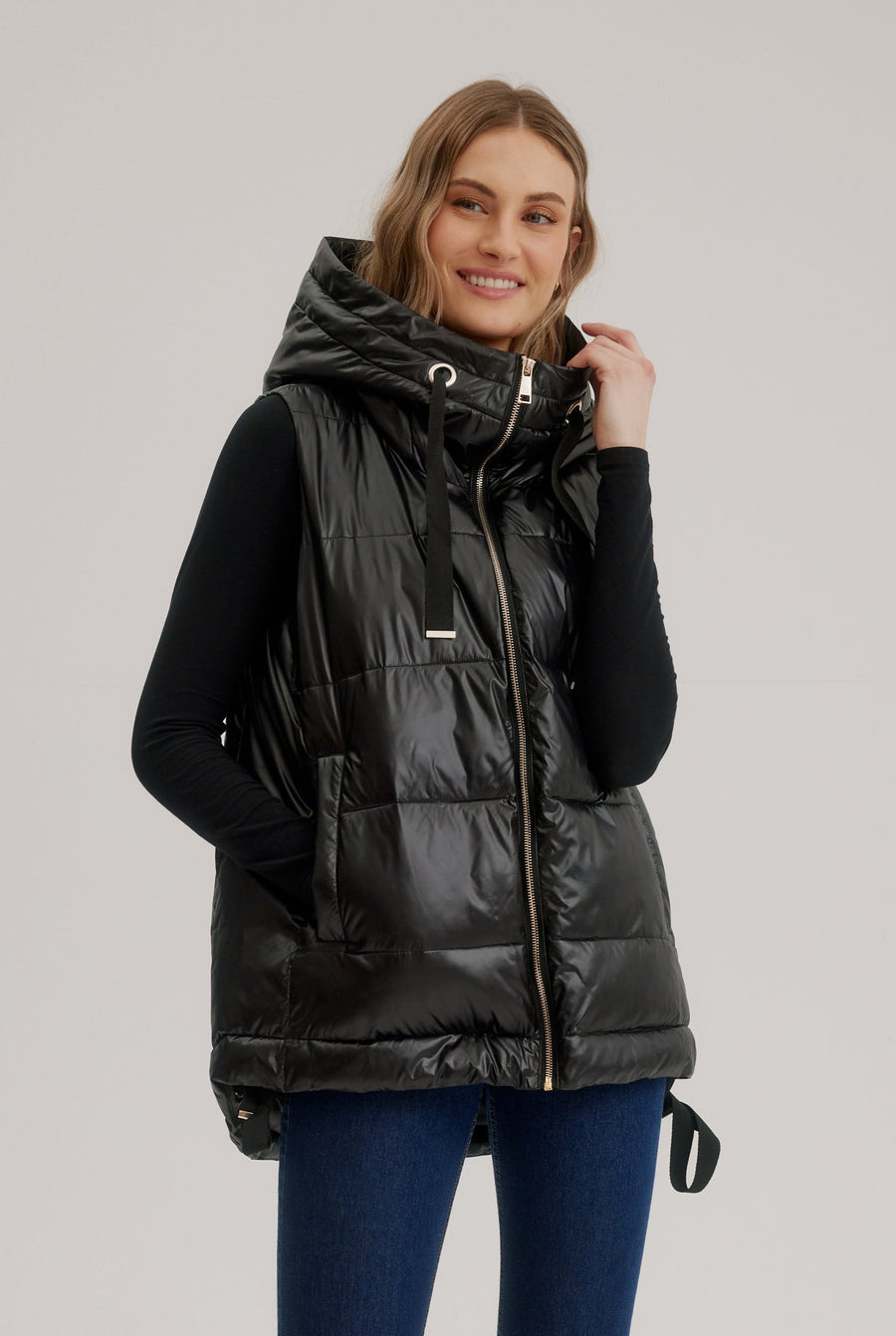 Quilted hi/lo quilted best with Sherpa lined hood -K534CRO-213