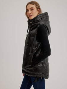 Quilted hi/lo quilted best with Sherpa lined hood -K534CRO-213