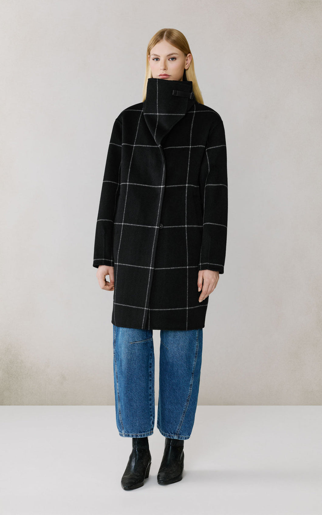 straight-fit coat-Jackie-P
