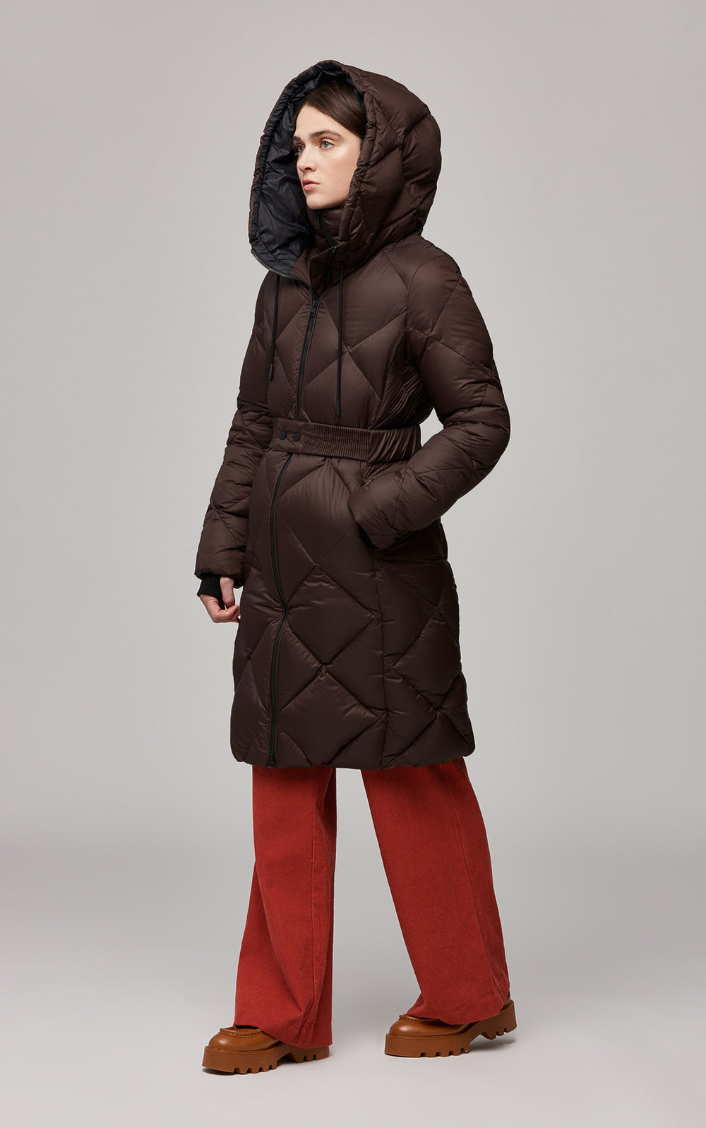 quilted long coat w belt-Briony