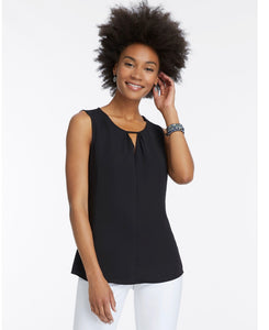 easy keyhole top (avail in black or white)