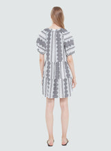 button front vneck  dress-2122605
